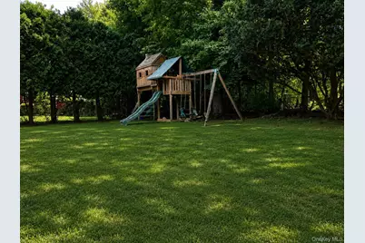 264 Ehrhardt Road, Pearl River, NY 10965 - Photo 22