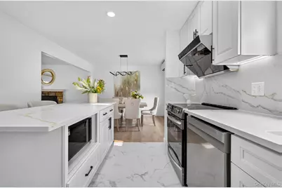 1822 Kent Street, Westbury, NY 11590 - Photo 22