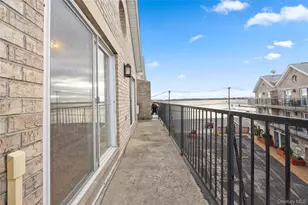 10 Pennyfield Ave, Bronx, NY 10465 - Photo 22