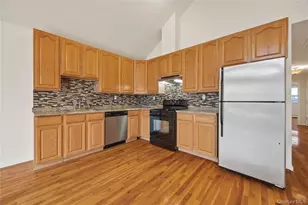 10 Pennyfield Ave, Bronx, NY 10465 - Photo 6