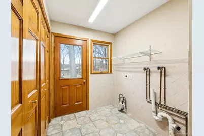 5 Linda Court, Oyster Bay, NY 11771 - Photo 34
