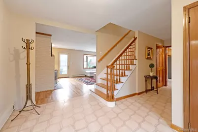 5 Linda Court, Oyster Bay, NY 11771 - Photo 22