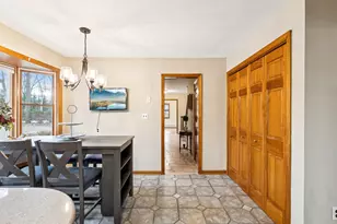 5 Linda Ct, Oyster Bay, NY 11771 - Photo 14
