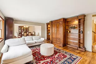 5 Linda Ct, Oyster Bay, NY 11771 - Photo 6