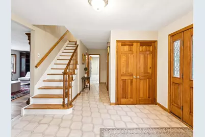 5 Linda Court, Oyster Bay, NY 11771 - Photo 12