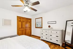 5 Linda Ct, Oyster Bay, NY 11771 - Photo 32