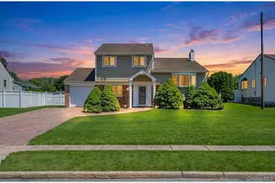 12 Sagebrush Lane, Kings Park, NY 11754 - Photo 2