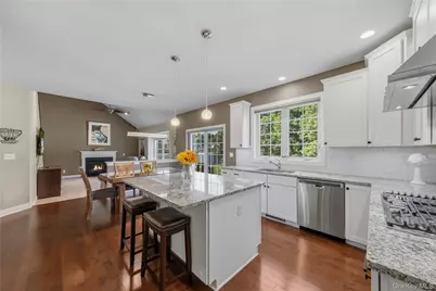 2 Chestnut Street, Hopewell Junction, NY 12533 - Photo 8