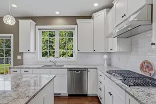 2 Chestnut Street, Hopewell Junction, NY 12533 - Photo 8