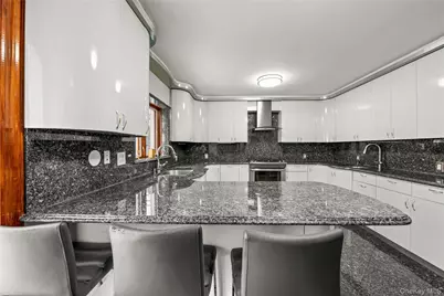 108-42 64th Road, Forest Hills, NY 11375 - Photo 14