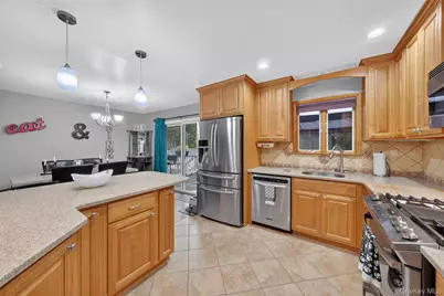 149 Cole Court, Buchanan, NY 10511 - Photo 16