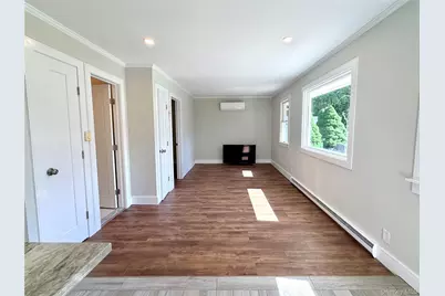 40 Hampton Street, Westhampton Beach, NY 11978 - Photo 4
