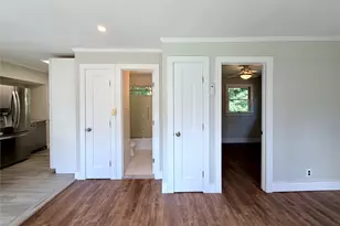 40 Hampton St, Westhampton Beach, NY 11978 - Photo 12
