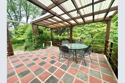 28 Euclid Avenue, Dix Hills, NY 11746 - Photo 28
