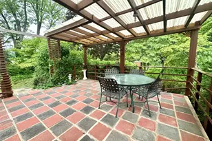 28 Euclid Ave, Dix Hills, NY 11746 - Photo 28