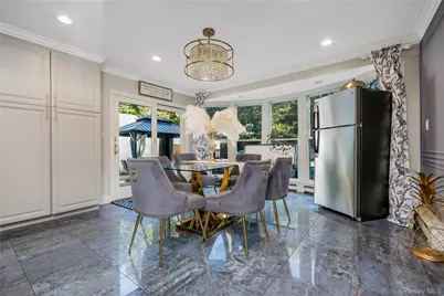 6 Marlon Lane, Hauppauge, NY 11788 - Photo 34