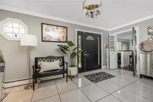 6 Marlon Ln, Hauppauge, NY 11788 - Photo 18