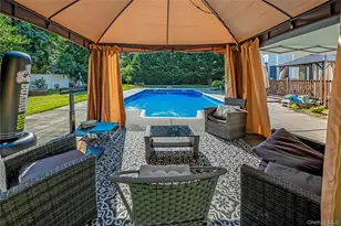 6 Marlon Ln, Hauppauge, NY 11788 - Photo 16