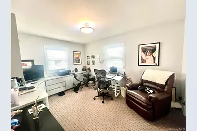 912 Whitehall Drive, Woodmere, NY 11581 - Photo 12