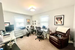 912 Whitehall Dr, Woodmere, NY 11581 - Photo 12