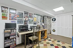 1 Ledger View Ct, Highland Mills, NY 10930 - Photo 24