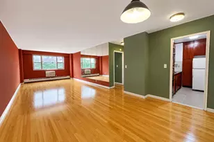 52-30 39th Dr, Woodside, NY 11377 - Photo 2