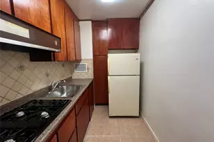 52-30 39th Dr, Woodside, NY 11377 - Photo 4
