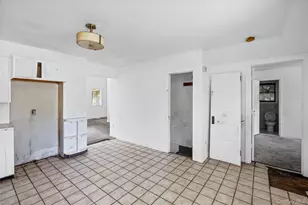 426 Riverleigh Ave, Riverside, NY 11901 - Photo 22