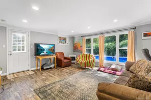10 Junard Blvd, Port Jefferson Station, NY 11776 - Photo 14