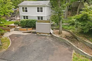 6 Southold Rd, Sound Beach, NY 11789 - Photo 28