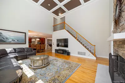 [Address not provided], Wappingers Falls, NY 12590 - Photo 14