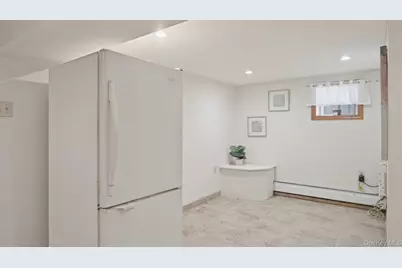 937 E 39th Street, Brooklyn, NY 11210 - Photo 20