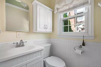 21 Vause Street, Northport, NY 11768 - Photo 12