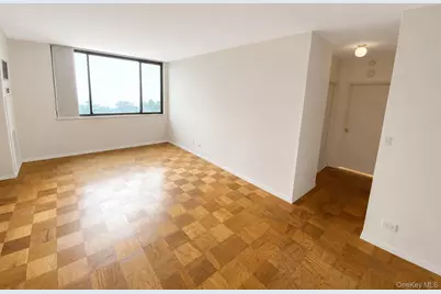27010 Grand Central Parkway #7C, Floral Park, NY 11005 - Photo 4