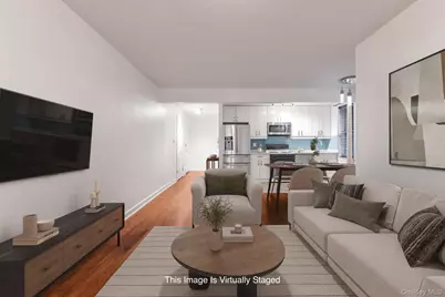 65-45 Yellowstone Boulevard #2B, Forest Hills, NY 11375 - Photo 2