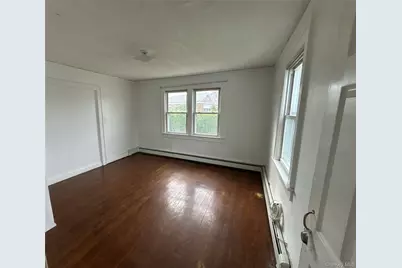 96 California Avenue, Hempstead, NY 11550 - Photo 6