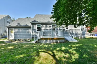 145 Benedict Avenue, Valley Stream, NY 11580 - Photo 26
