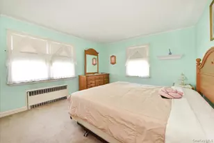 145 Benedict Ave, Valley Stream, NY 11580 - Photo 16