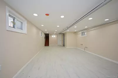 147-03 111th Avenue, Jamaica, NY 11435 - Photo 26