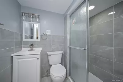 147-03 111th Avenue, Jamaica, NY 11435 - Photo 28