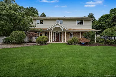 6 Field Daisy Lane, East Northport, NY 11731 - Photo 1
