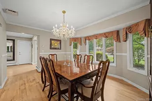 6 Field Daisy Ln, East Northport, NY 11731 - Photo 18