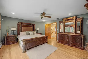 6 Field Daisy Ln, East Northport, NY 11731 - Photo 22