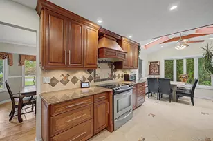 6 Field Daisy Ln, East Northport, NY 11731 - Photo 12