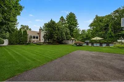6 Field Daisy Lane, East Northport, NY 11731 - Photo 40