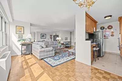555 Kappock Street #10U, Bronx, NY 10463 - Photo 2