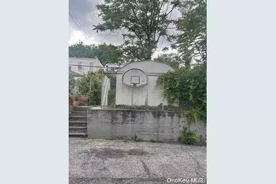 3050 86th Street, East Elmhurst, NY 11369 - Photo 16