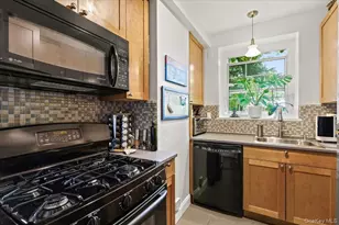 1360 Midland Ave, Bronxville, NY 10708 - Photo 12