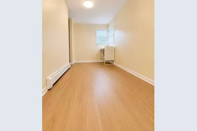 278 N 4th Street, Bethpage, NY 11714 - Photo 8
