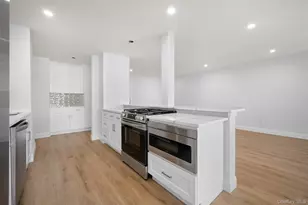 25 Neptune Blvd, Long Beach, NY 11561 - Photo 20
